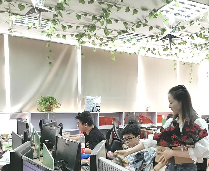 今天七夕，在捷點科技看到......